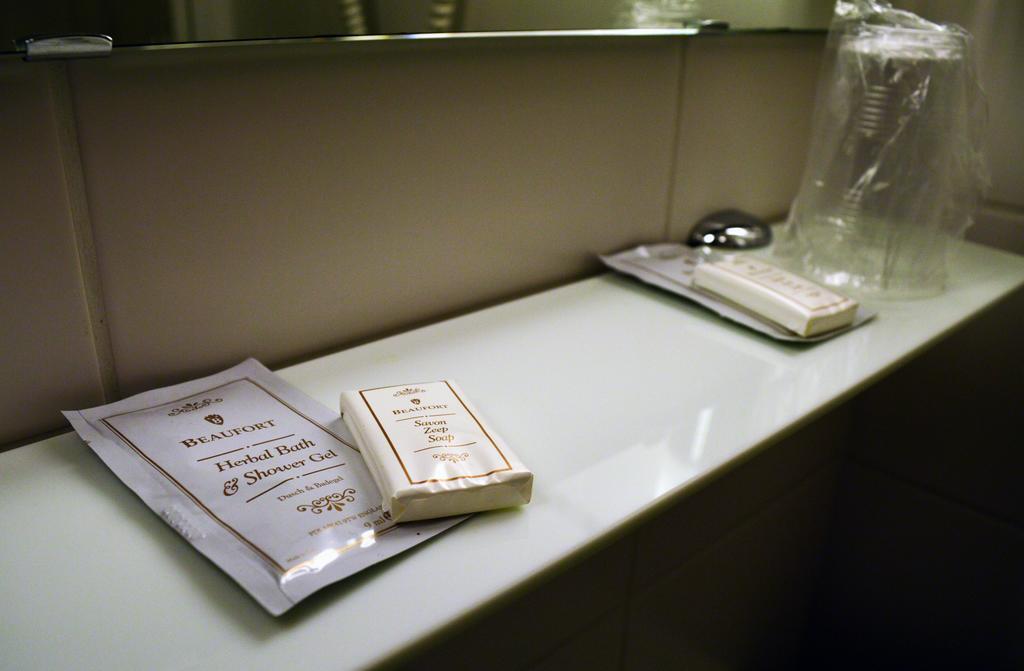 Hotel De Schacht เกงค์ ภายนอก รูปภาพ